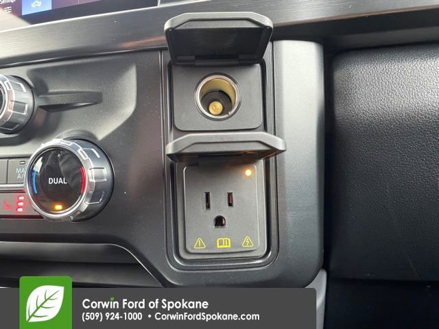 Certified 2024 Ford F250 Lariat w/ Chrome Package image 35