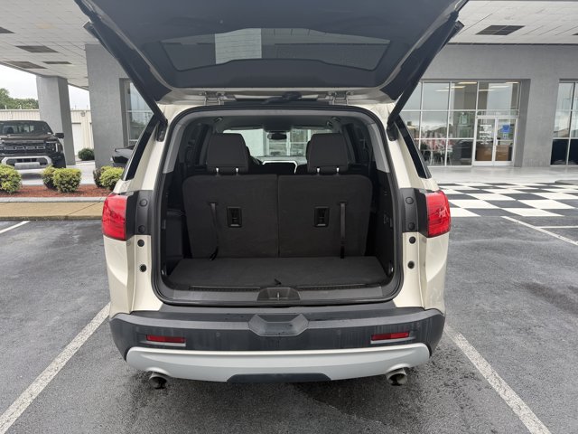 Used 2017 GMC Acadia SLE w/ Driver Alert Package I FWD image 6