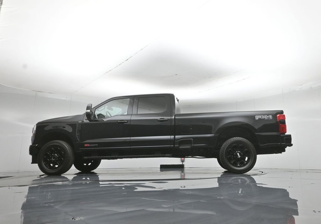 Certified 2025 Ford F350 Lariat w/ Black Appearance Package AWD/4WD image 57