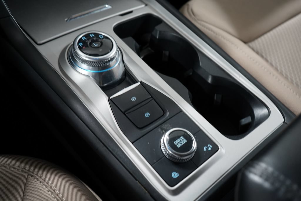 Certified 2022 Ford Explorer 4WD image 12