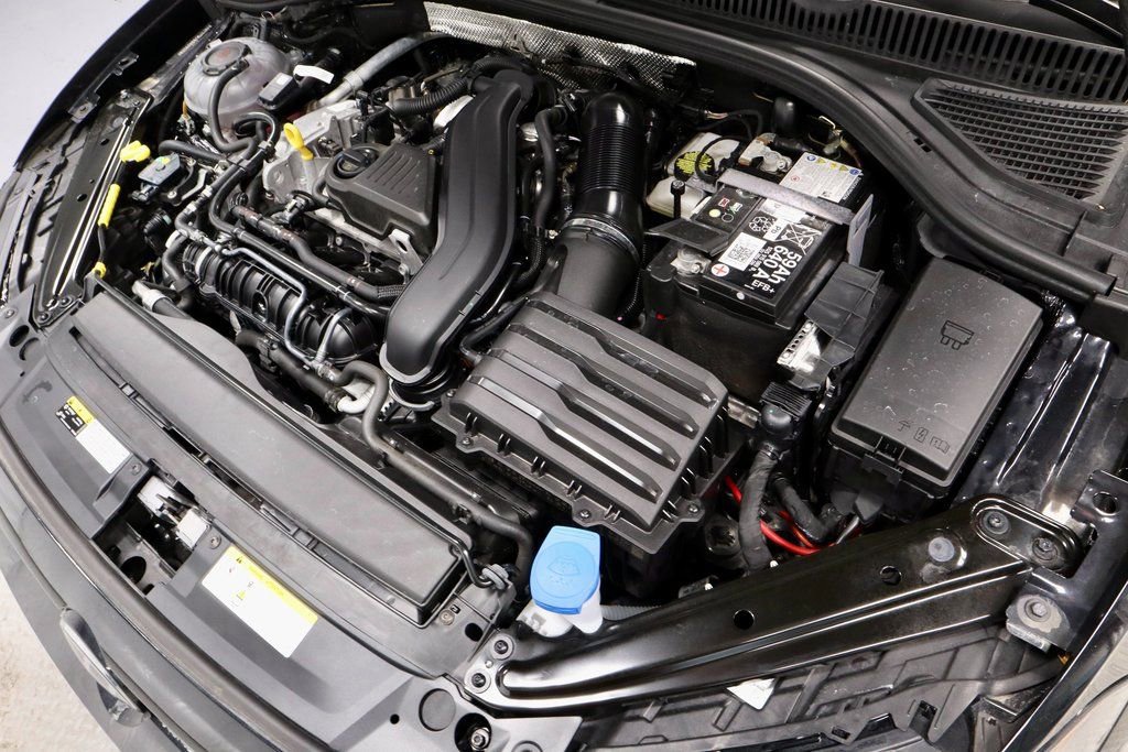 Used 2025 Volkswagen Jetta SE image 18