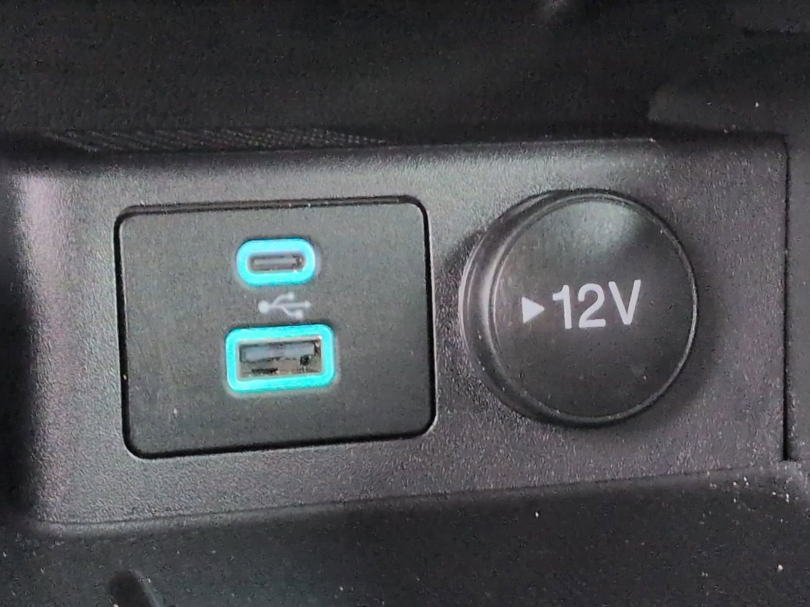 Certified 2023 Ford Escape ST-Line w/ Tech Pack #1 image 33