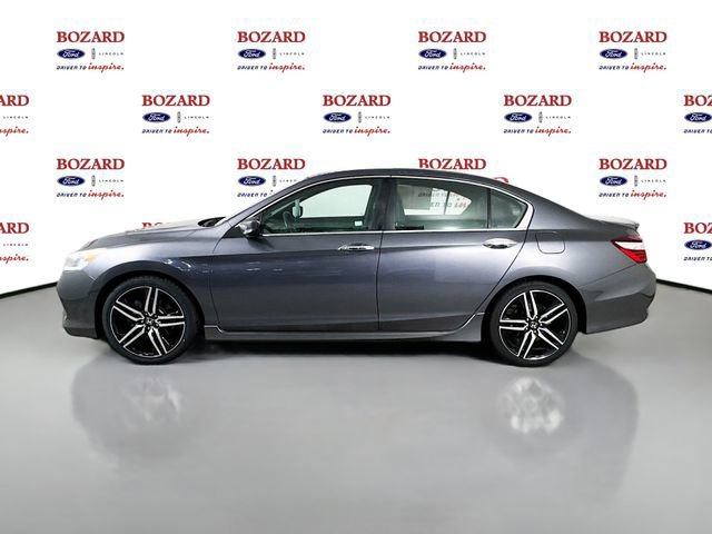 Used 2017 Honda Accord Sport image 2
