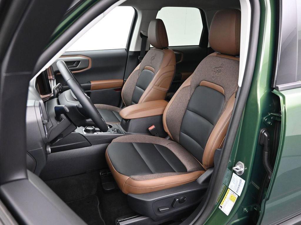 Certified 2025 Ford Bronco Sport Outer Banks w/ Outer Banks Tech Package+ image 38