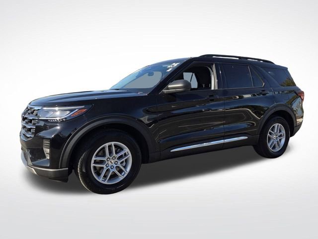 Certified 2025 Ford Explorer Active image 5