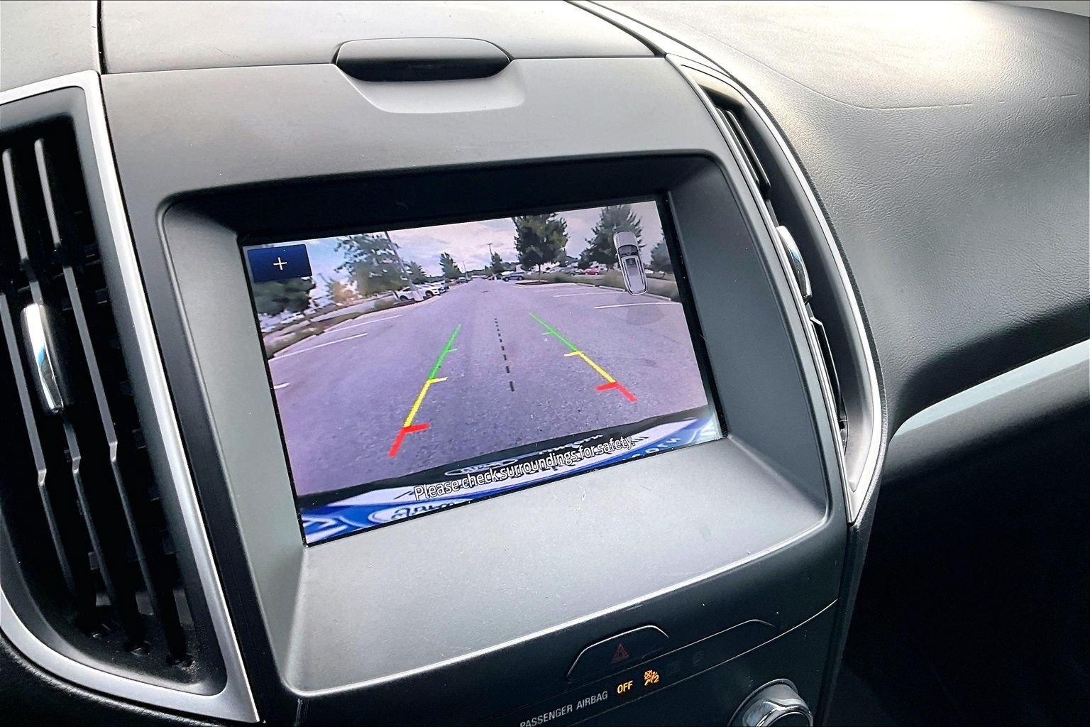 Certified 2019 Ford Edge SEL w/ Equipment Group 201A AWD/4WD image 14