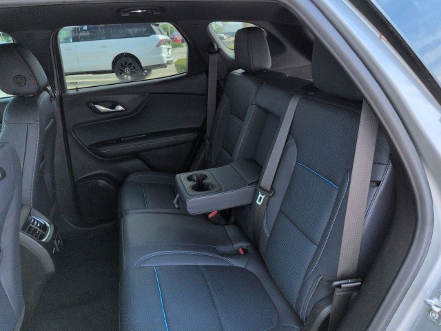 Used 2024 Chevrolet Blazer RS FWD image 14
