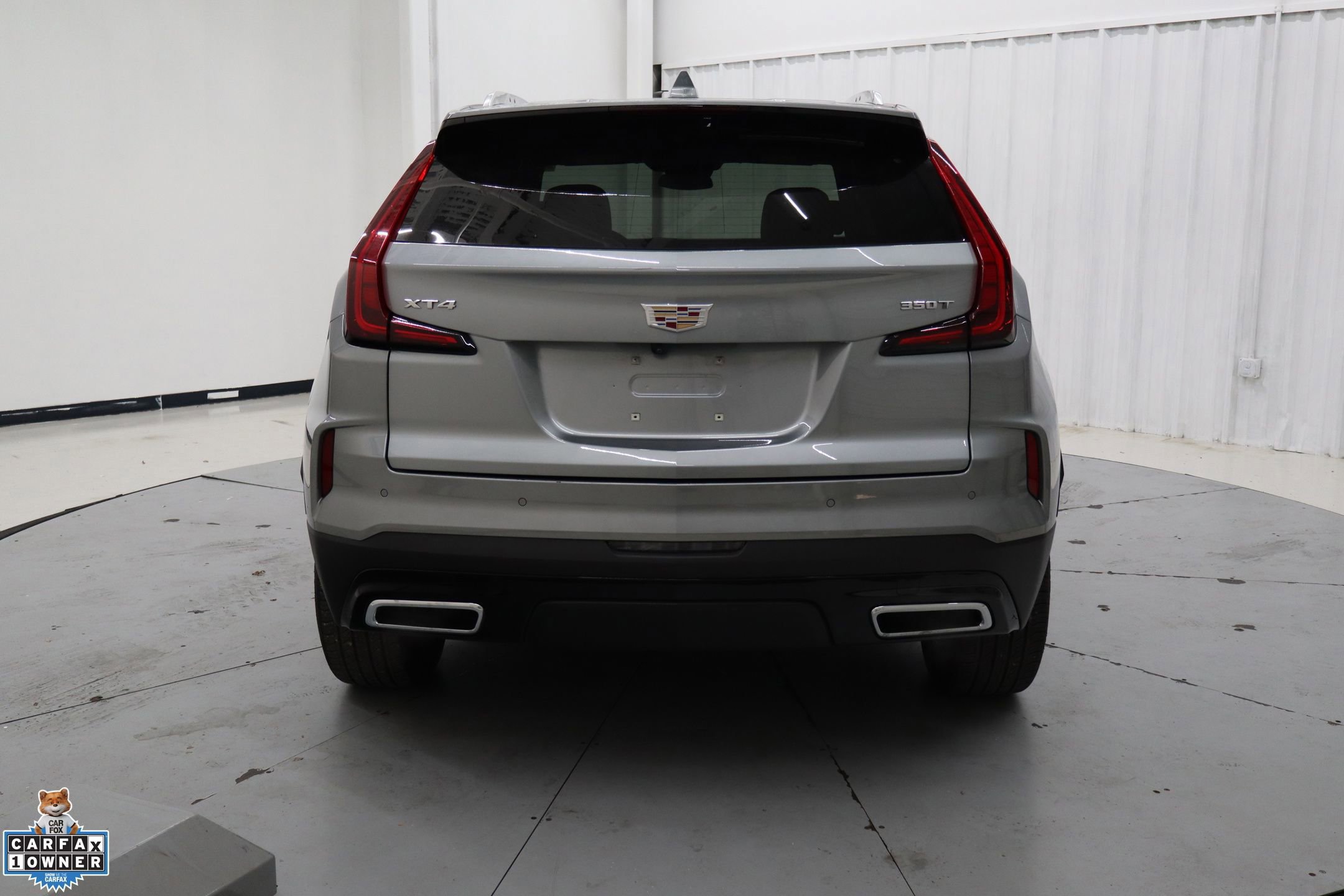 Used 2025 Cadillac XT4 Premium Luxury image 4