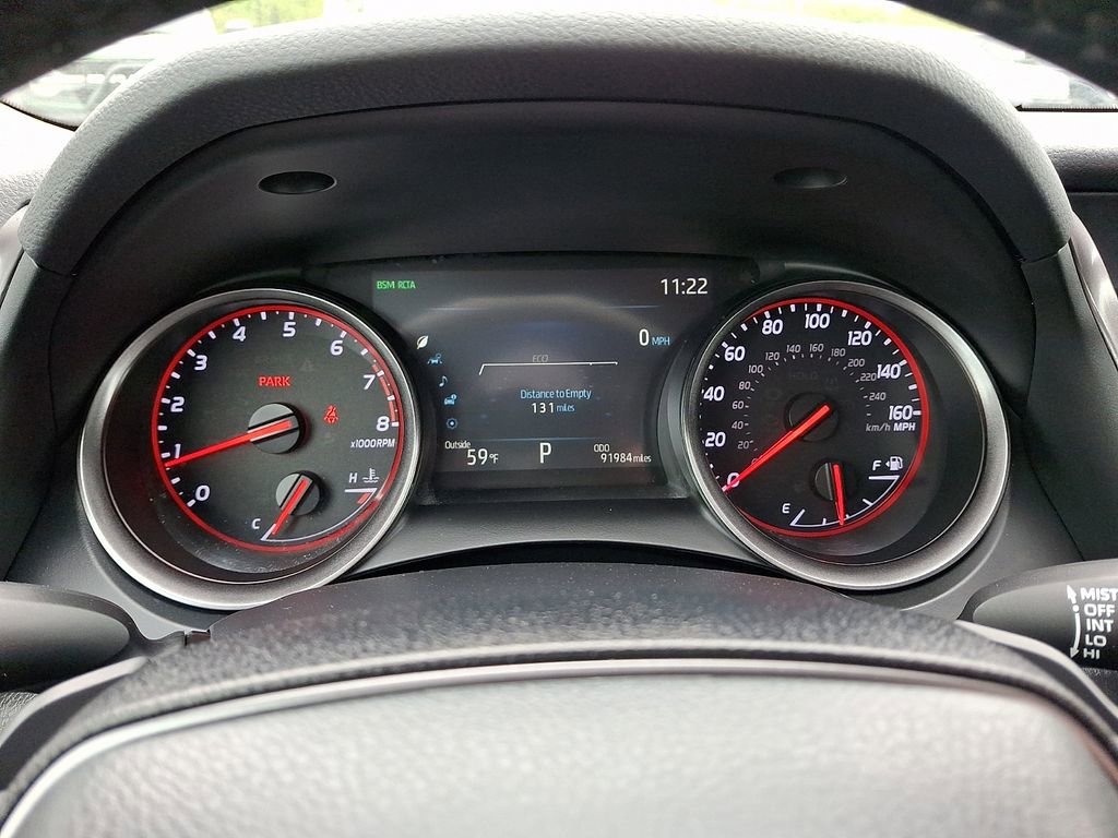 Used 2022 Toyota Camry XSE FWD image 19