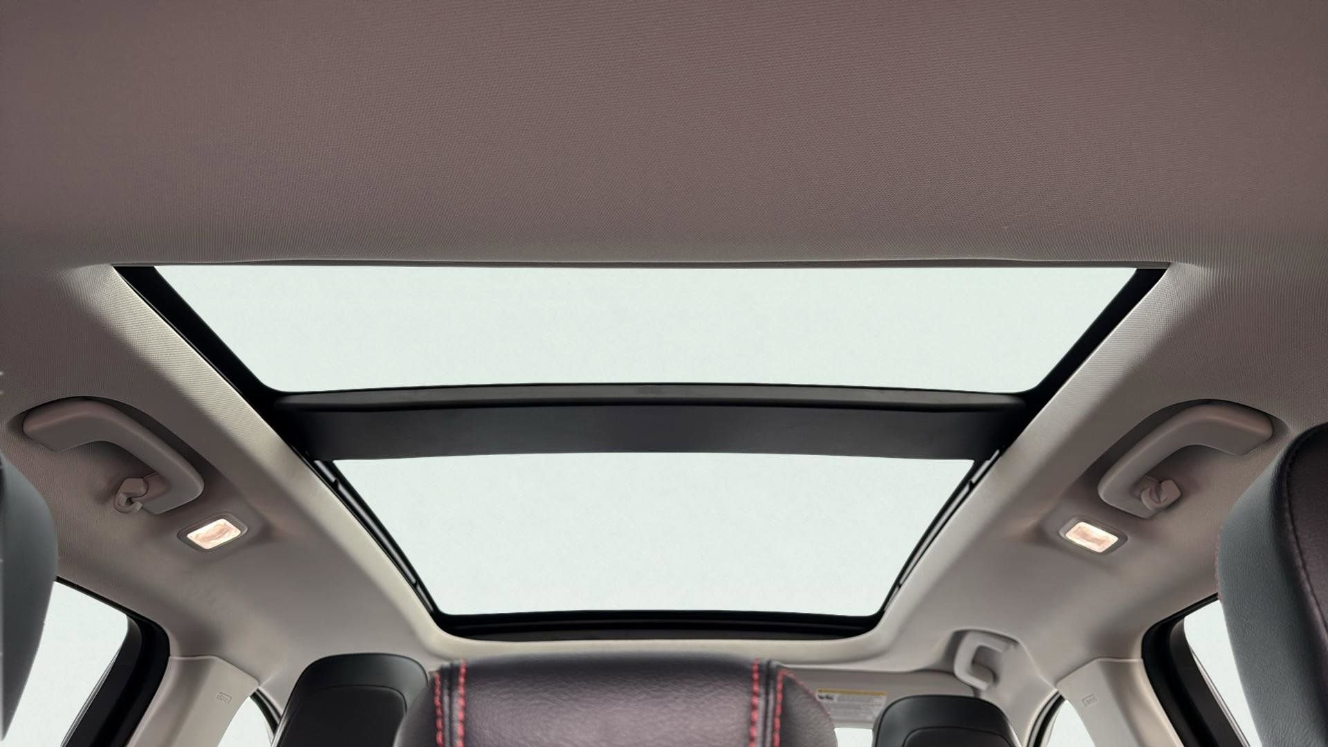 Certified 2022 Ford Escape SEL w/ SEL Stealth AWD Package image 23