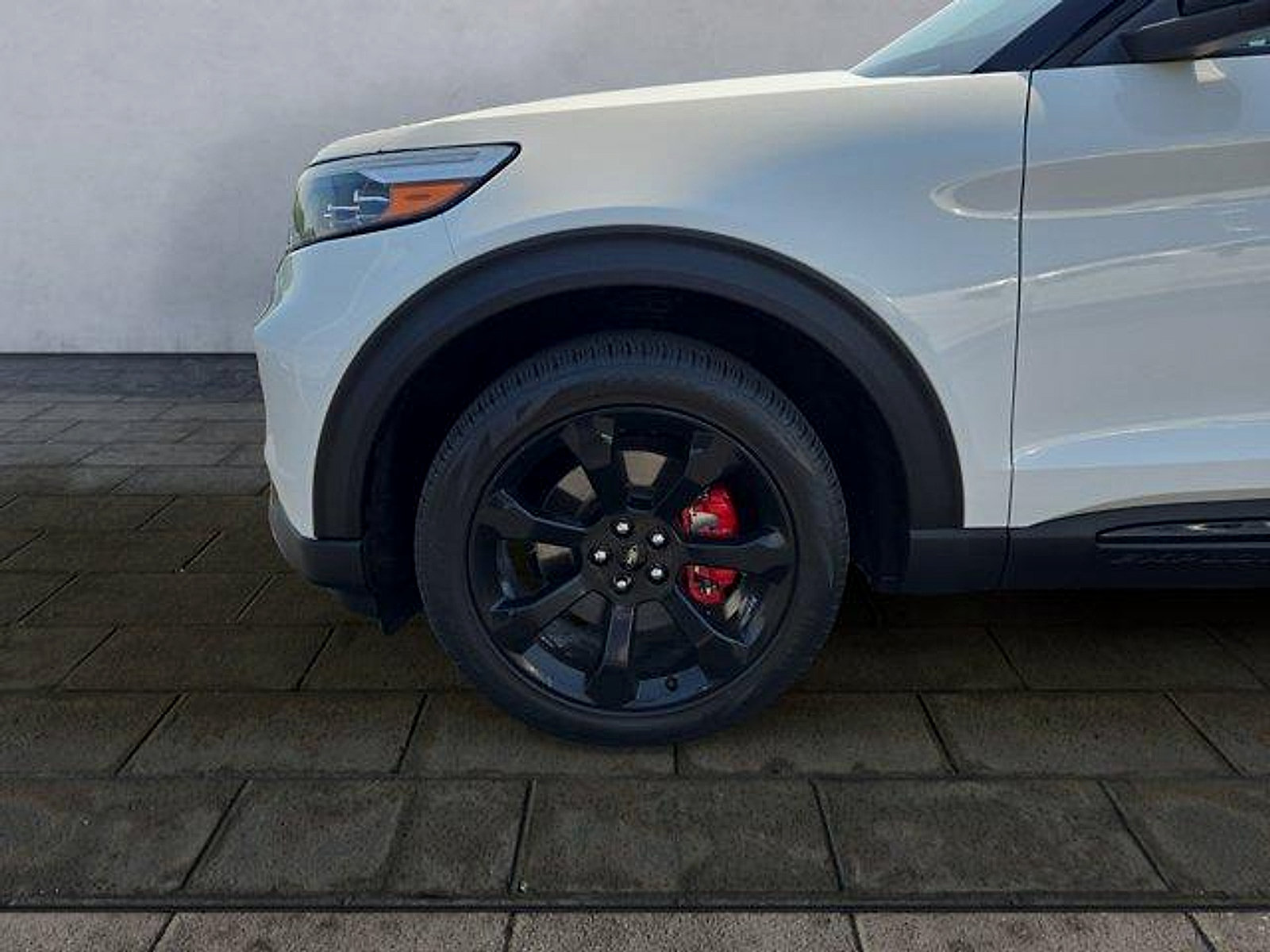 Certified 2023 Ford Explorer ST w/ Equipment Group 401A AWD/4WD image 27