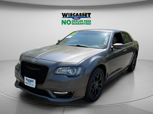 Used 2023 Chrysler 300 Touring L w/ Popular Equipment Group AWD/4WD image 19