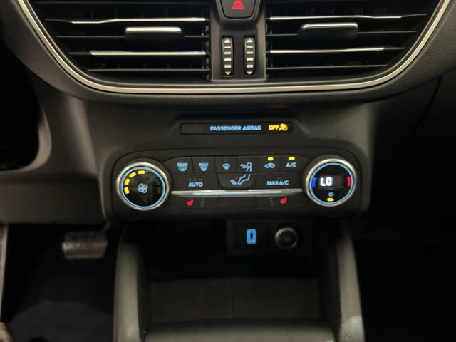 Certified 2020 Ford Escape SE FWD image 16