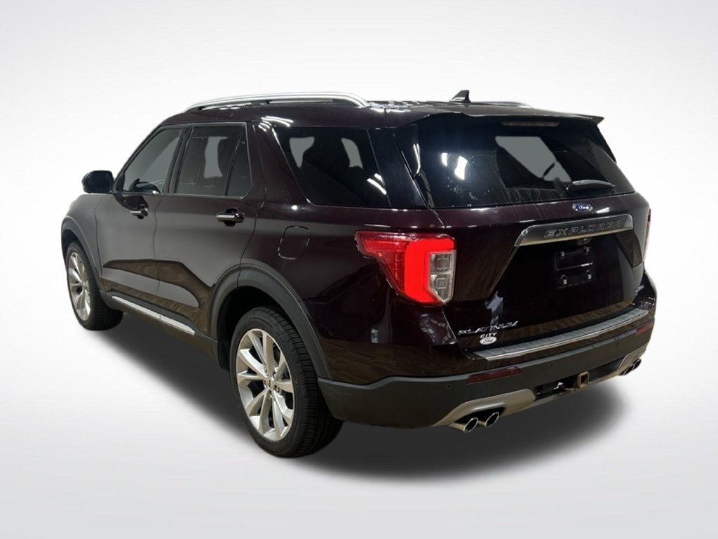 Certified 2022 Ford Explorer Platinum w/ Equipment Group 601A AWD/4WD image 12