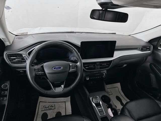 Certified 2024 Ford Escape Platinum AWD/4WD image 29