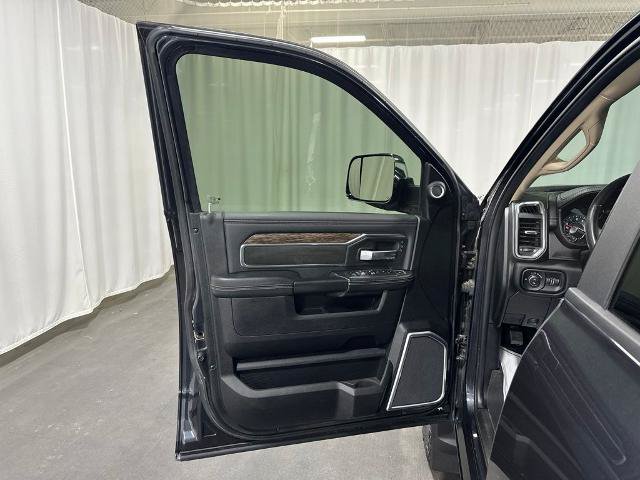 Used 2021 RAM 2500 Laramie AWD/4WD image 10