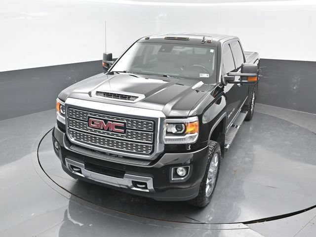 Used 2018 GMC Sierra 2500 Denali w/ Duramax Plus Package AWD/4WD image 20