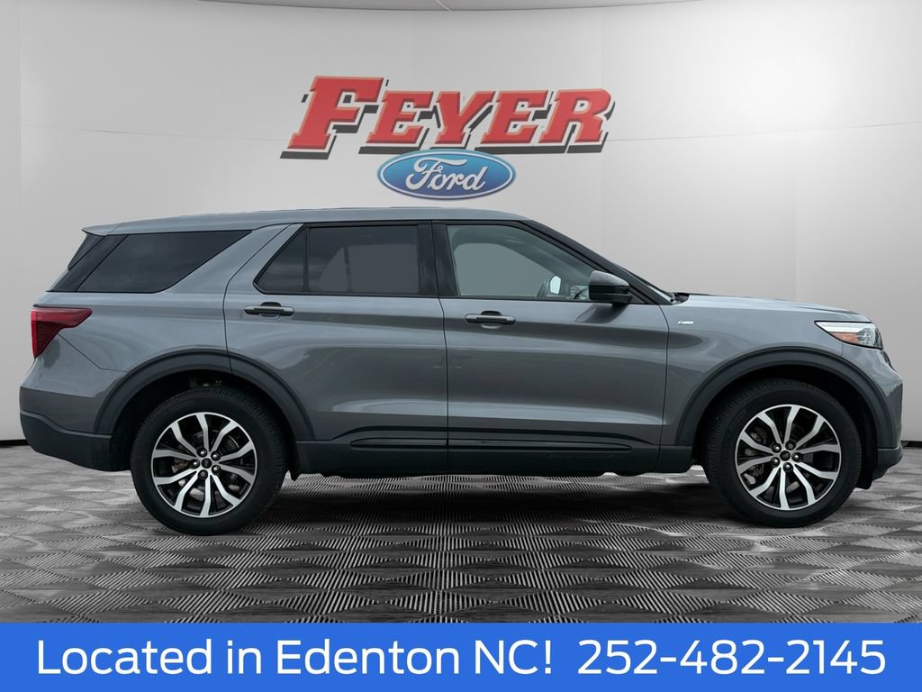 Certified 2022 Ford Explorer ST-Line AWD/4WD image 7