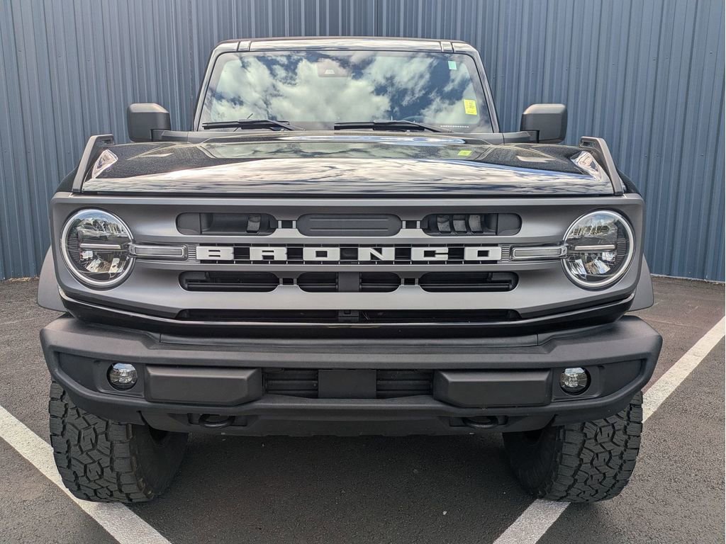Certified 2022 Ford Bronco Big Bend w/ Sasquatch Package AWD/4WD image 3