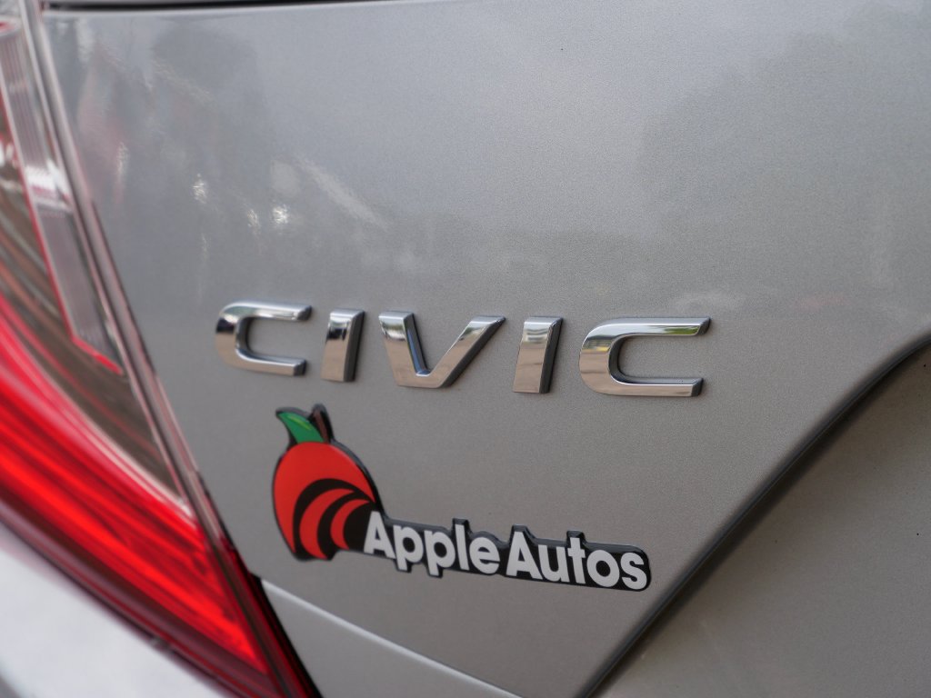 Used 2018 Honda Civic EX-T image 9