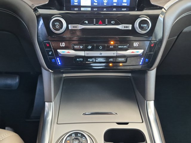 Certified 2021 Ford Explorer Platinum w/ Equipment Group 601A AWD/4WD image 26