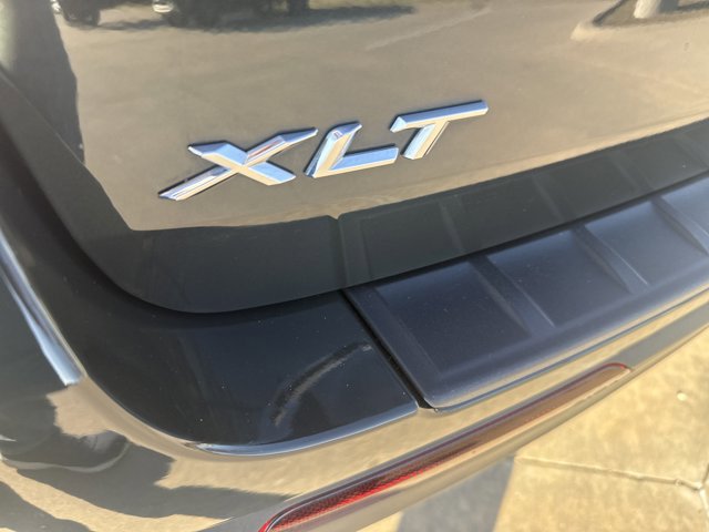 Certified 2022 Ford Explorer XLT w/ Equipment Group 202A AWD/4WD image 20