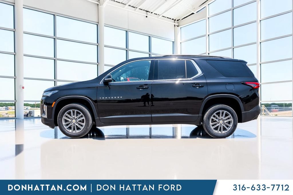 Used 2023 Chevrolet Traverse LT AWD/4WD image 2