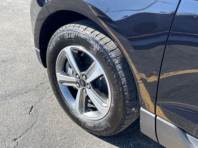 Certified 2024 Ford Edge SEL w/ Convenience Package AWD/4WD image 17