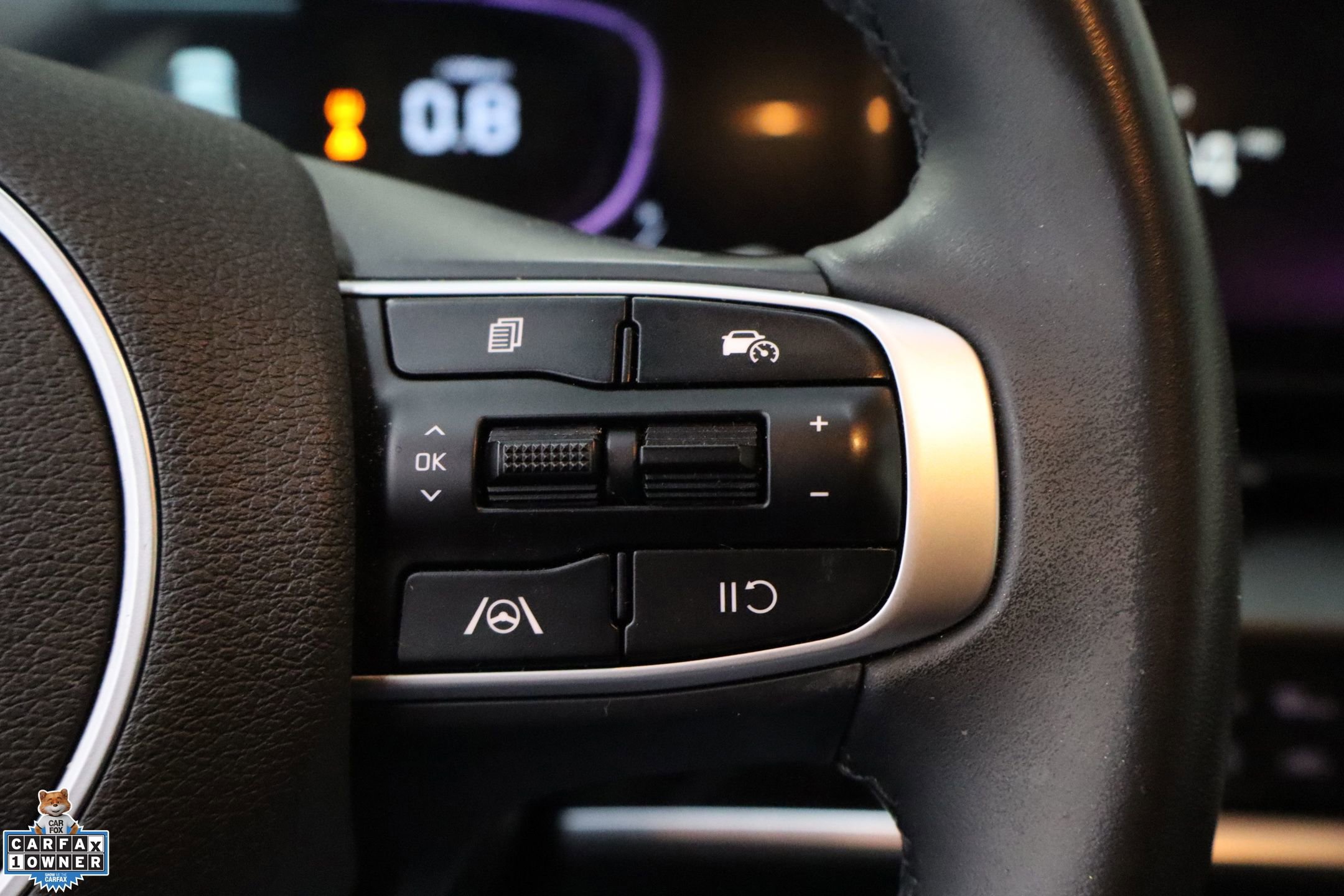 Used 2025 Kia Sportage EX image 16