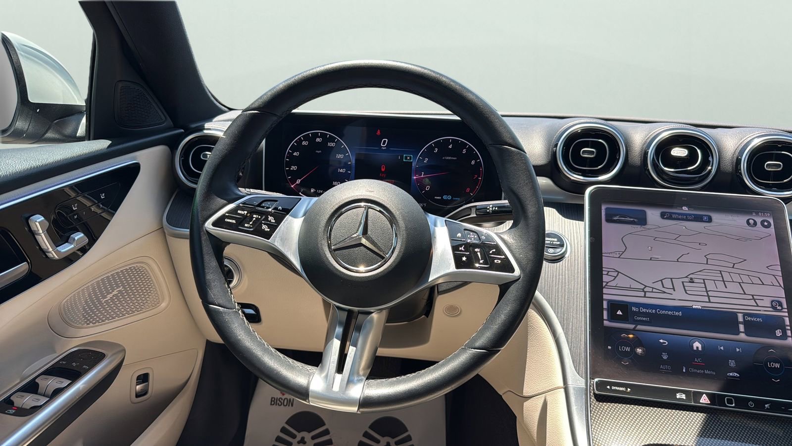 Used 2022 Mercedes-Benz C 300 Sedan image 12