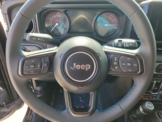 Used 2024 Jeep Wrangler Unlimited Rubicon 4xe AWD/4WD image 23