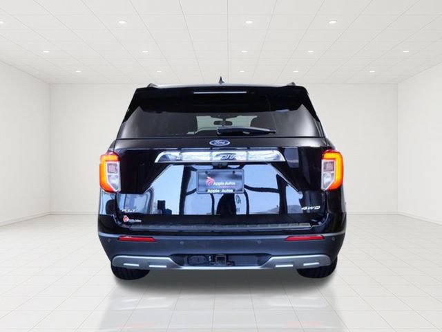 Certified 2023 Ford Explorer XLT w/ Equipment Group 202A AWD/4WD image 5