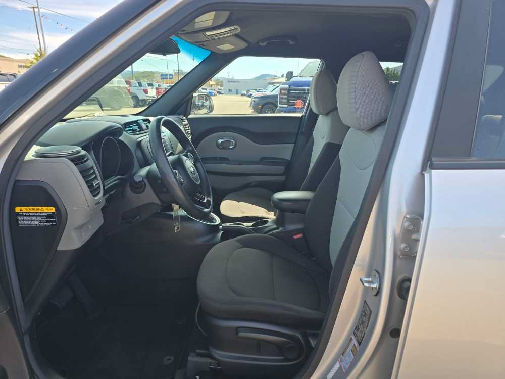 Used 2019 Kia Soul FWD image 9