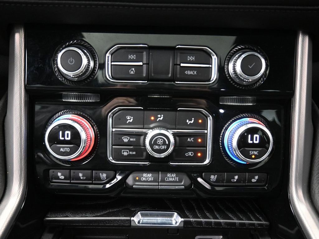Used 2023 GMC Yukon Denali image 29