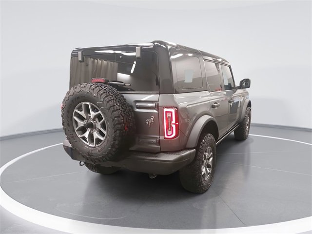 Certified 2025 Ford Bronco Badlands image 3