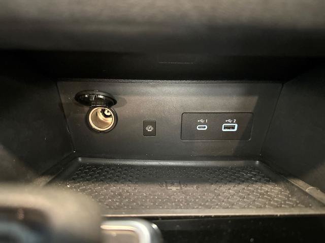 Used 2023 Nissan Pathfinder SL w/ SL Premium Package FWD image 29