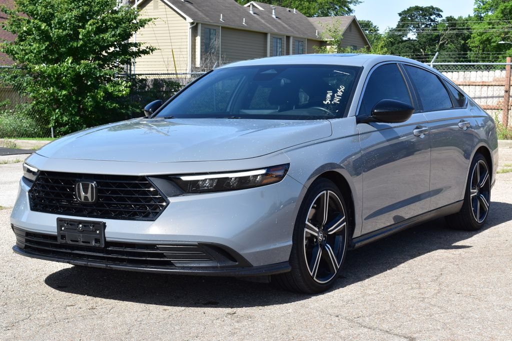 Used 2024 Honda Accord Sport image 1