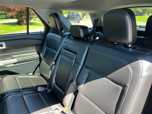 Certified 2024 Ford Explorer XLT w/ Equipment Group 202A AWD/4WD image 24