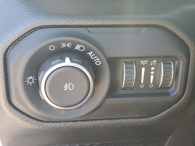 Used 2022 Jeep Wrangler Unlimited Sport image 30