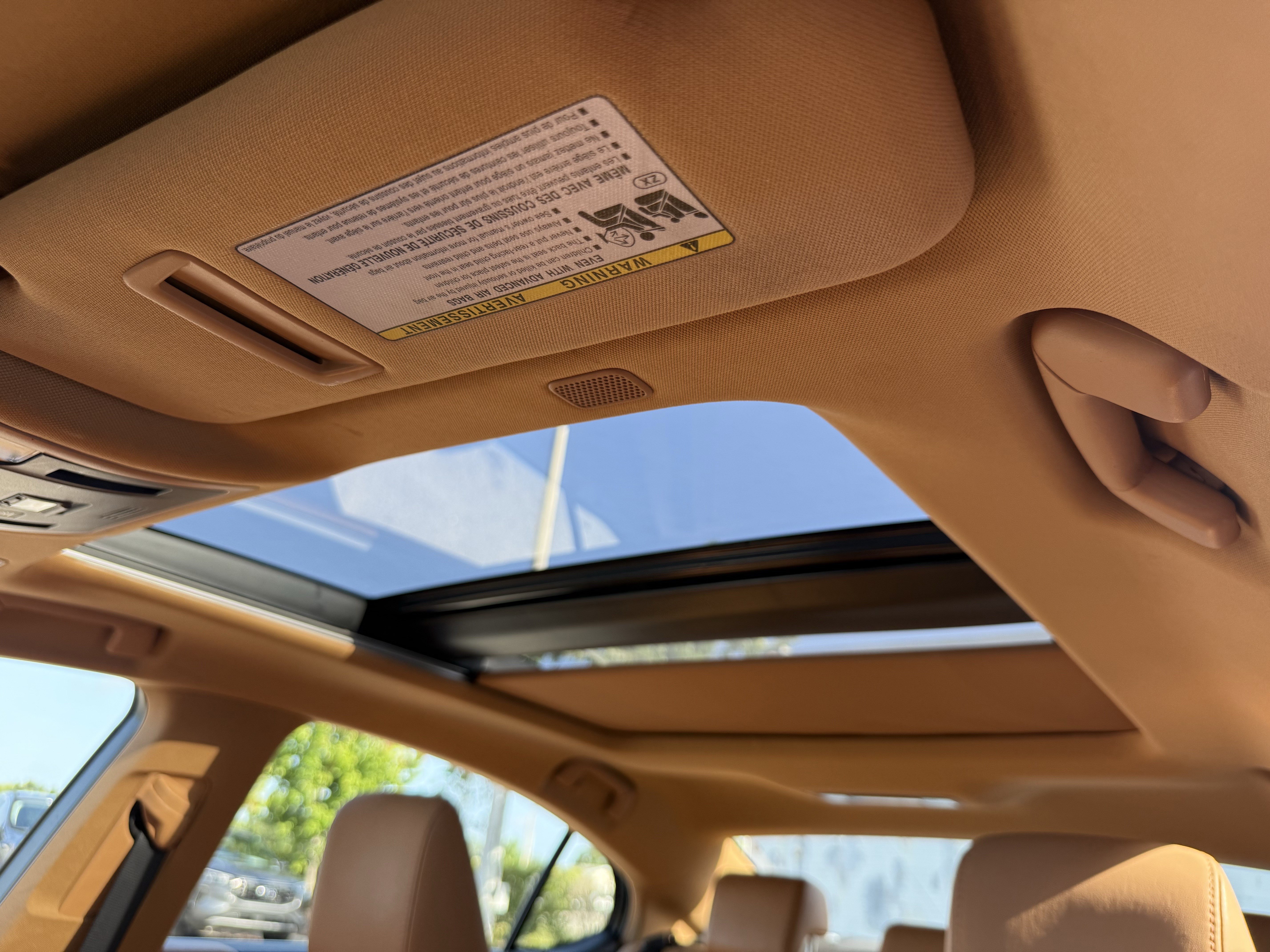 Used 2022 Lexus ES 350 w/ Premium Package FWD image 22