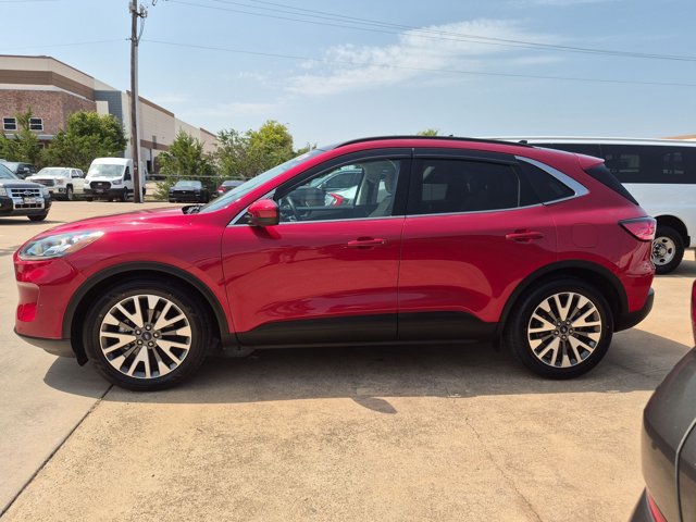 Certified 2021 Ford Escape Titanium FWD image 9