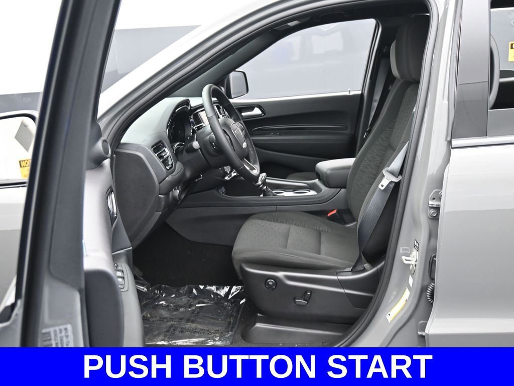 Used 2024 Dodge Durango SXT w/ 3rd Row Seating Group image 25