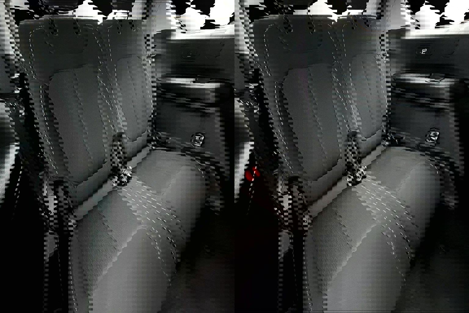 Used 2021 Jeep Grand Cherokee L Laredo w/ Luxury Tech Group I image 27