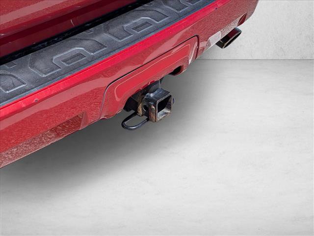 Used 2017 Toyota 4Runner SR5 AWD/4WD image 13