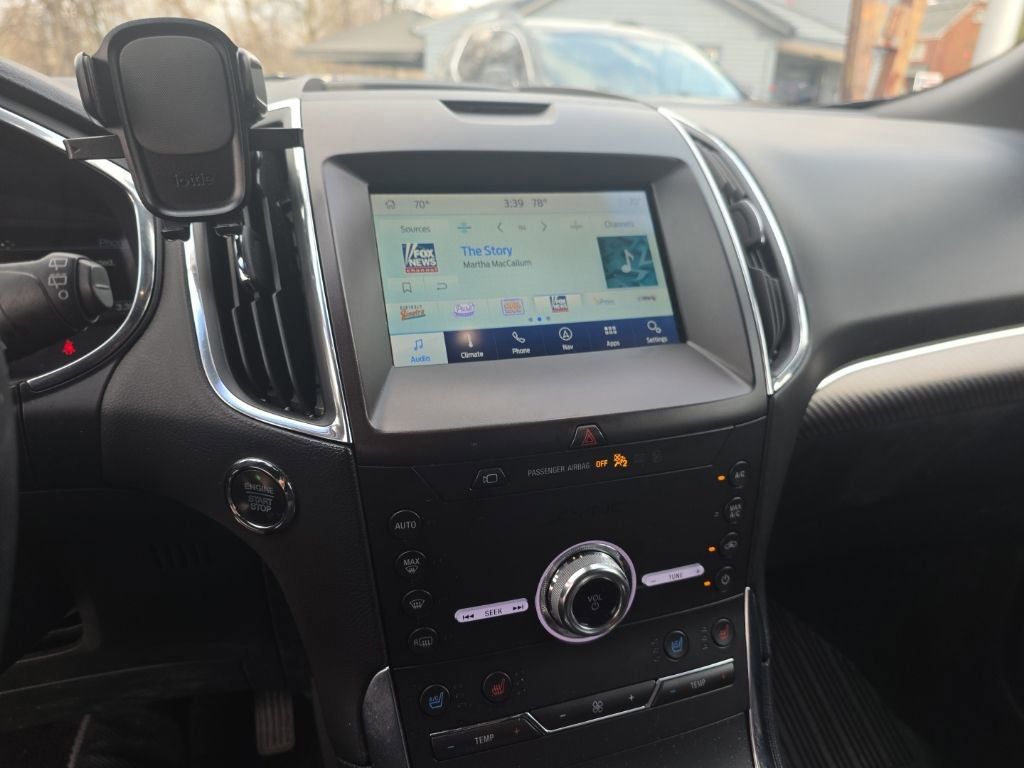 Certified 2020 Ford Edge Titanium w/ Equipment Group 301A image 9