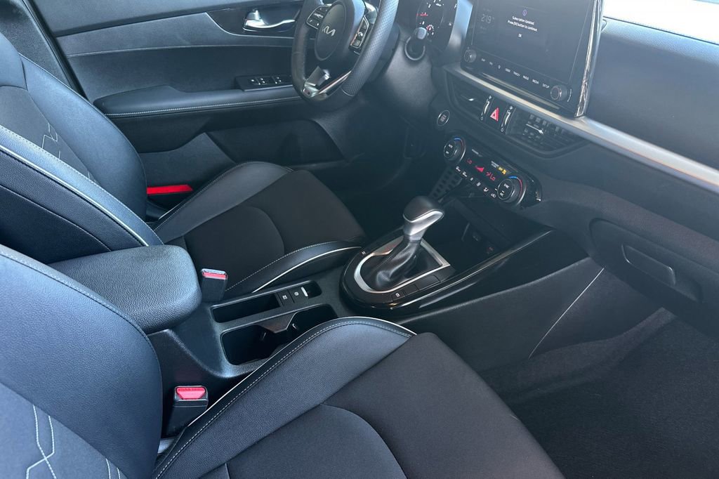 Used 2024 Kia Forte GT-Line FWD image 18