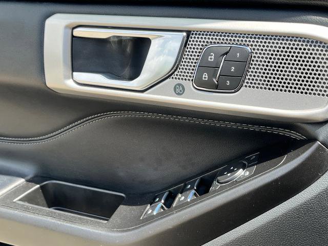Certified 2020 Ford Explorer Limited AWD/4WD image 16
