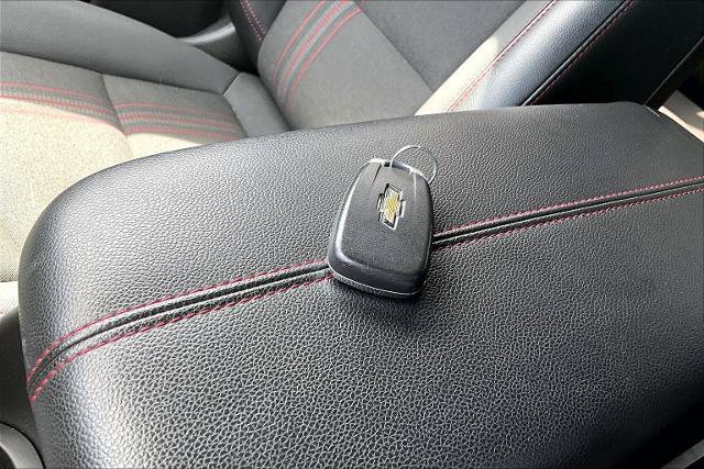 Used 2023 Chevrolet Equinox RS AWD/4WD image 11