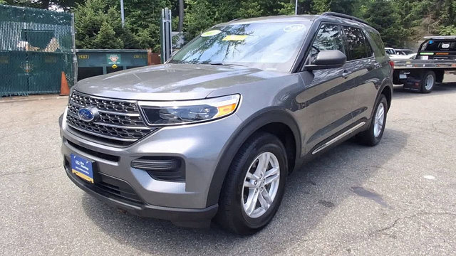 Certified 2023 Ford Explorer XLT w/ Class IV Trailer Tow Package AWD/4WD image 5