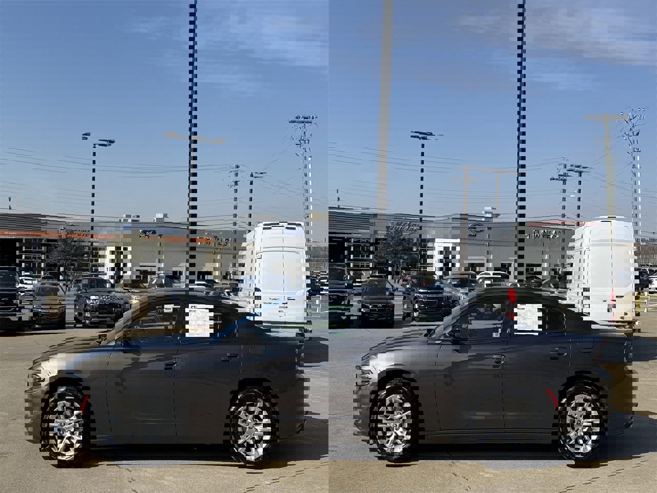 Used 2023 Dodge Charger SXT image 3